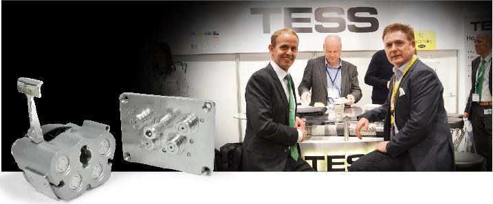 Technischer Vertriebsleiter bei TESS und Tommy Halvorsen, Vertriebsleiter bei CEJN Norden, bei einem Treffen auf der Subsea Valley Conference & Fair in Oslo 2015.